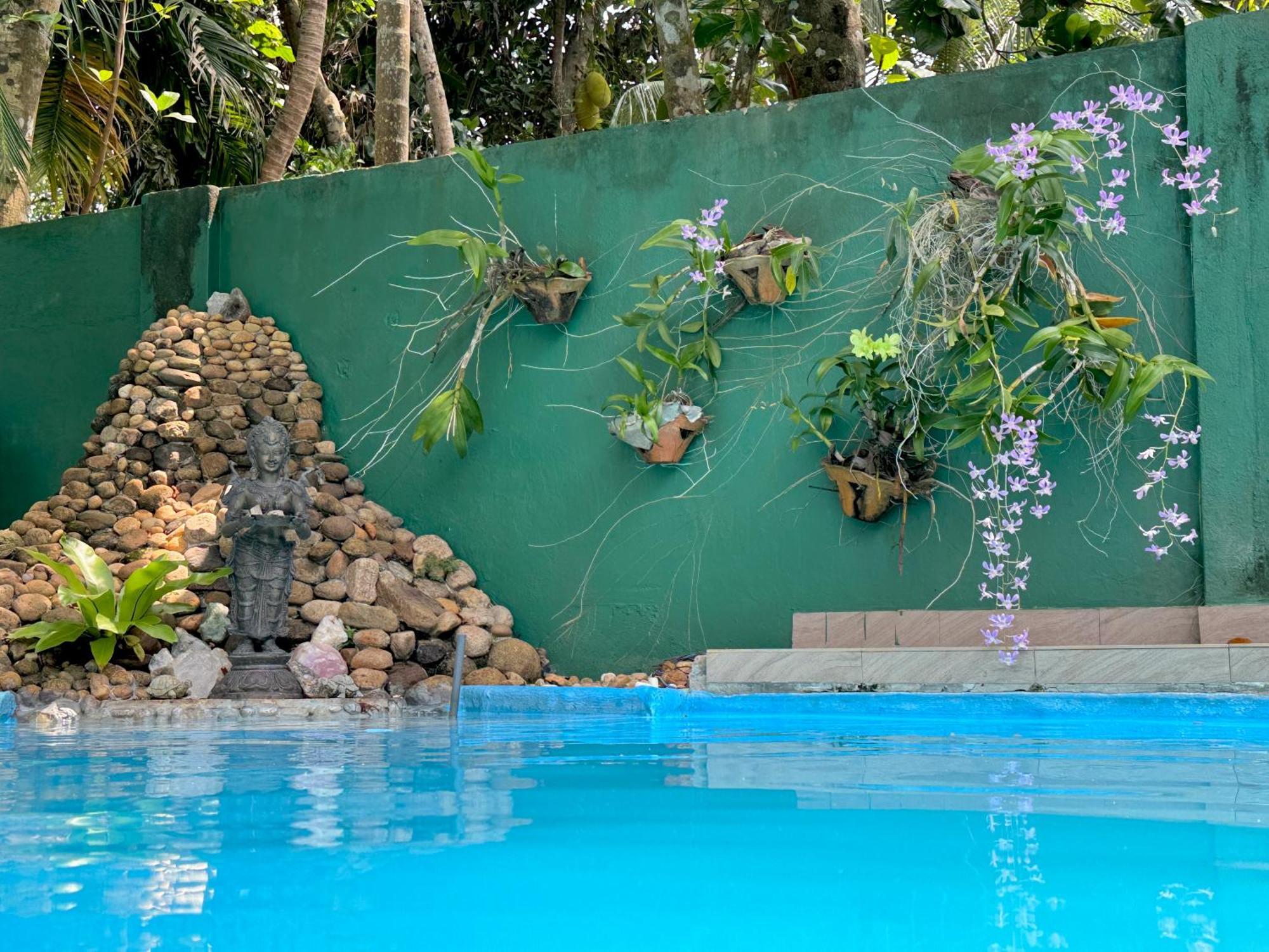 Swastha Ayurveda Villa Hikkaduwa Esterno foto