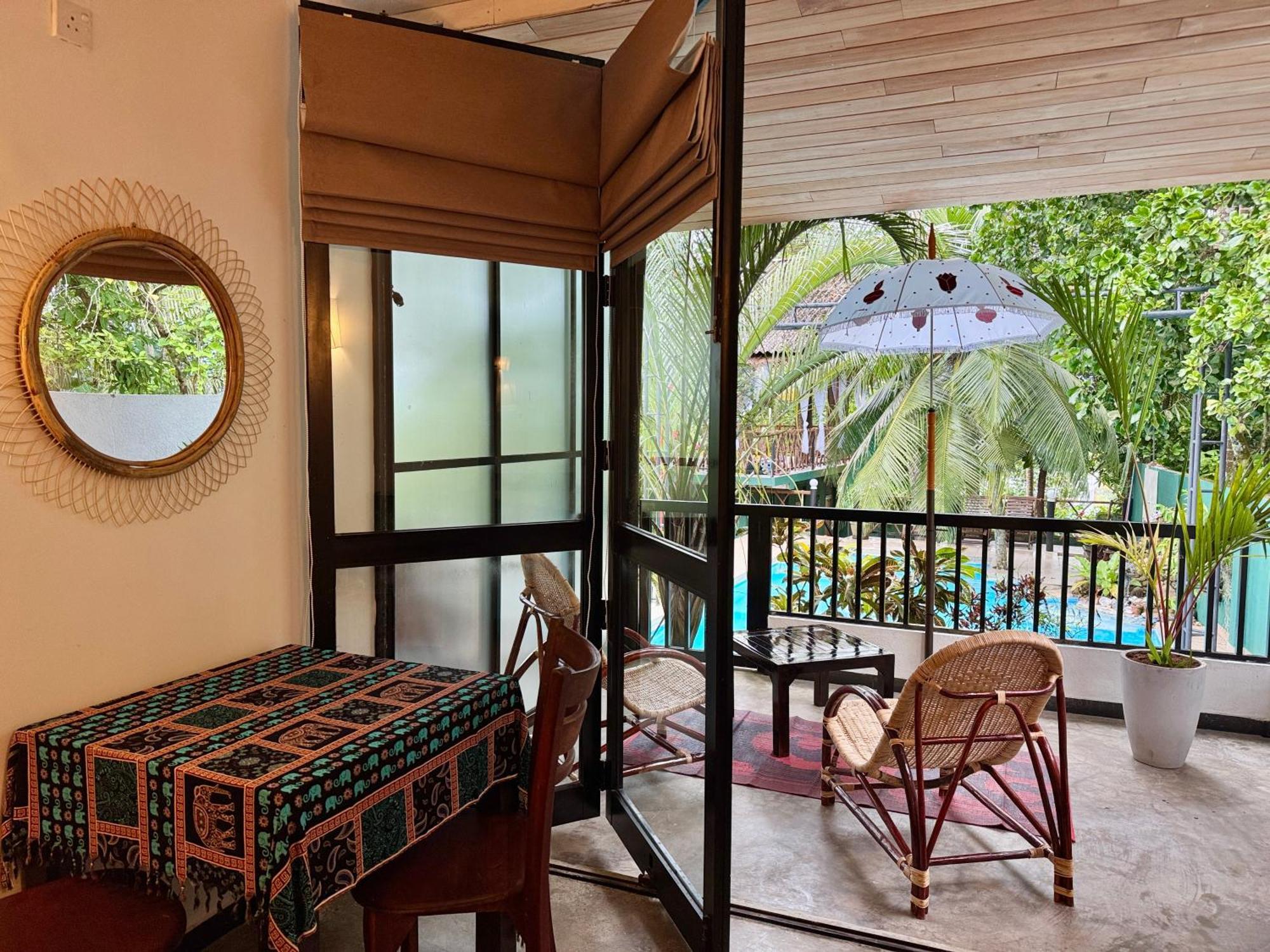 Swastha Ayurveda Villa Hikkaduwa Esterno foto