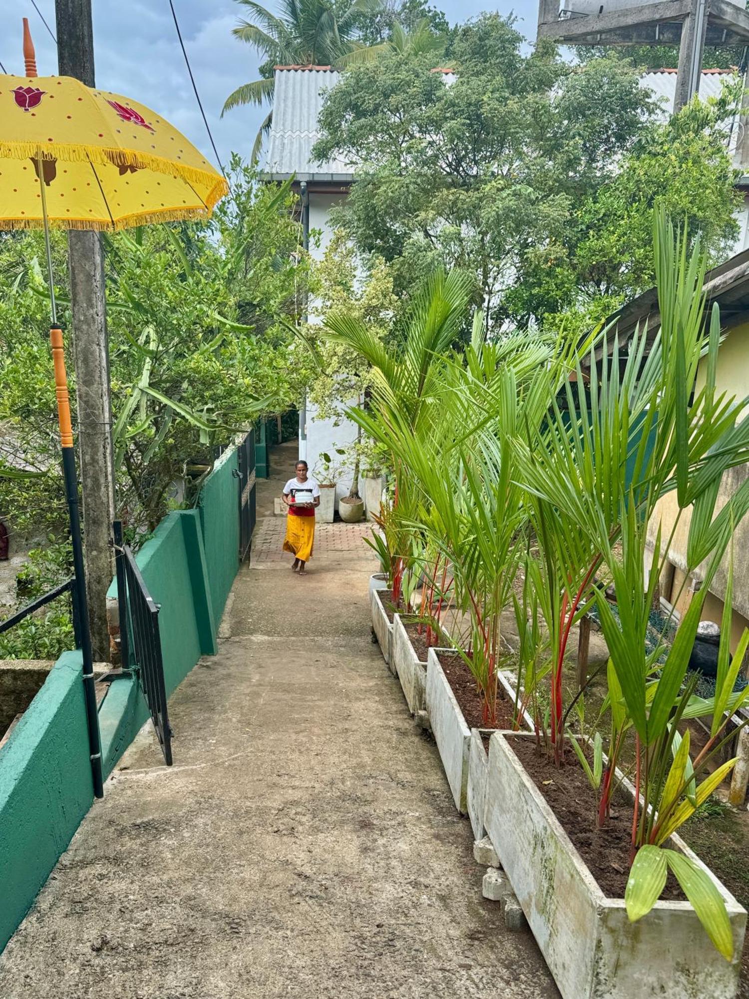 Swastha Ayurveda Villa Hikkaduwa Esterno foto