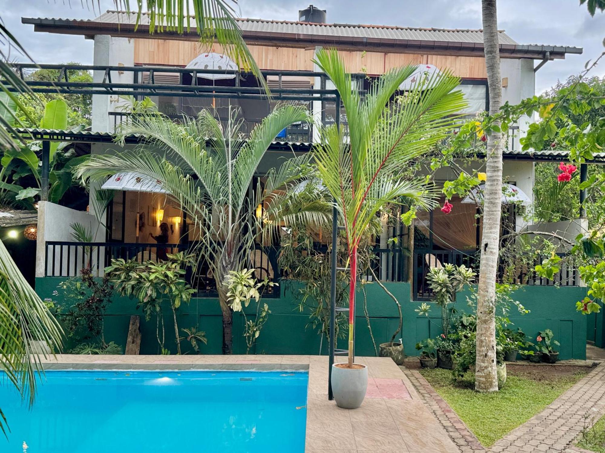 Swastha Ayurveda Villa Hikkaduwa Esterno foto
