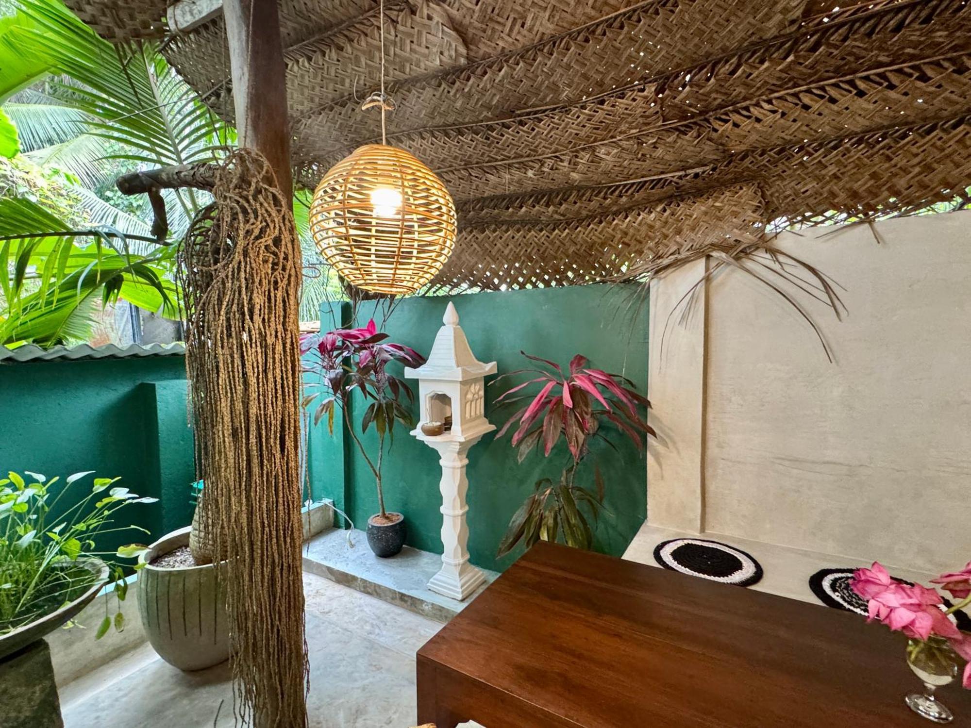 Swastha Ayurveda Villa Hikkaduwa Esterno foto